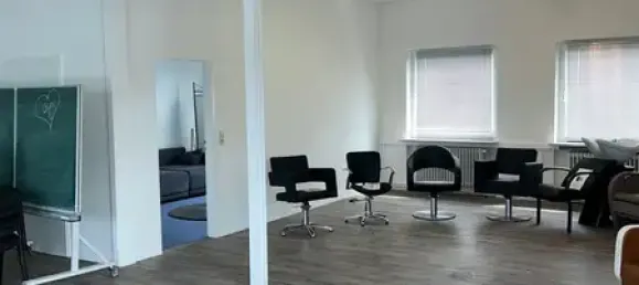 Gewerbliche Immobilie in Lübeck, Germany 495m², Nr. 360515 9