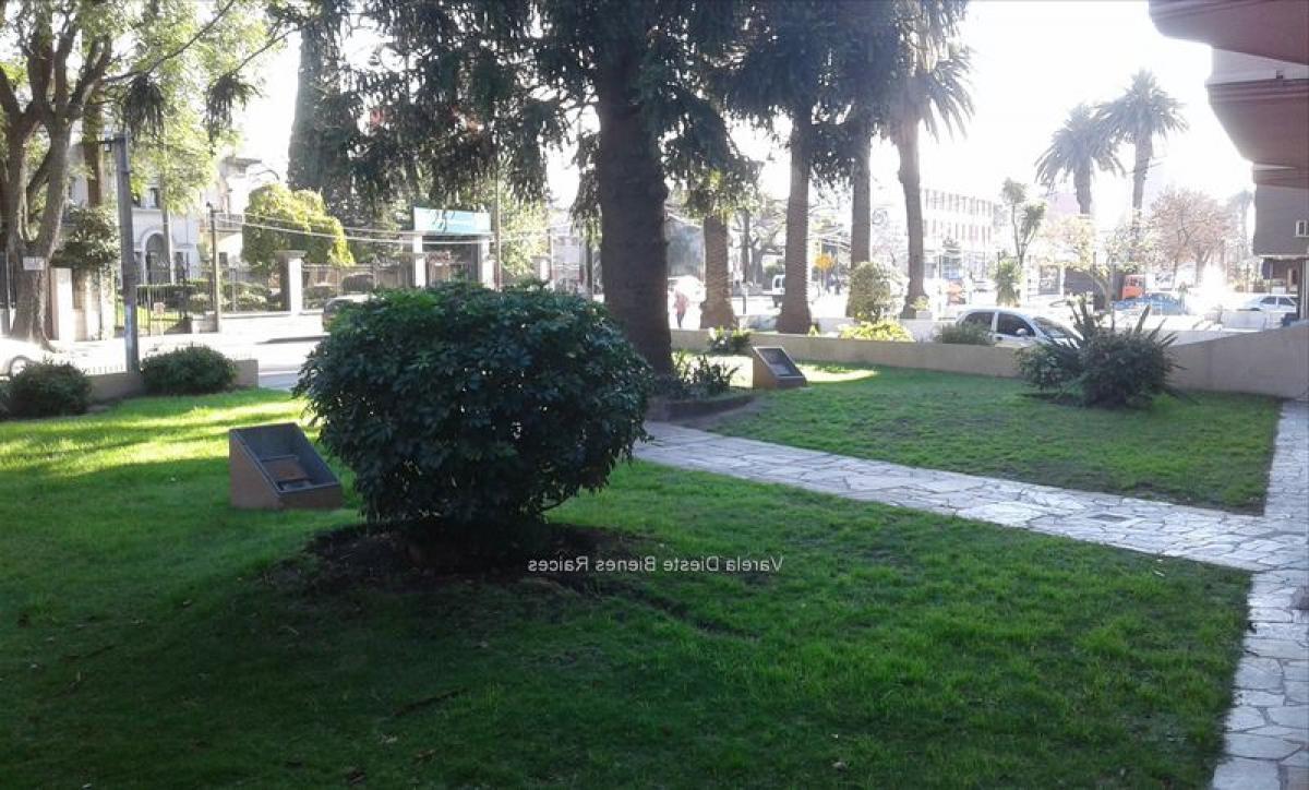 Квартира с 2 спальнями в Монтевидео, Уругвай № 9305