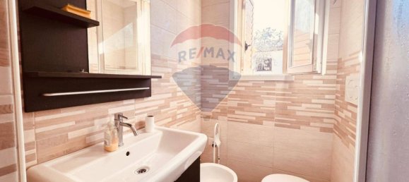 2 bedrooms House in Rosignano Marittimo, Italy No. 39993 9