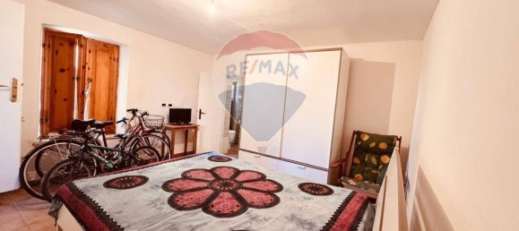 2 bedrooms House in Rosignano Marittimo, Italy No. 39993 14