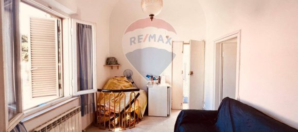 2 bedrooms House in Rosignano Marittimo, Italy No. 39993 5