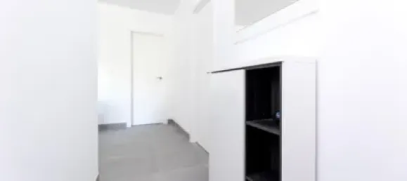 2 bedrooms Apartment in Granada, Spain No. 136722 3
