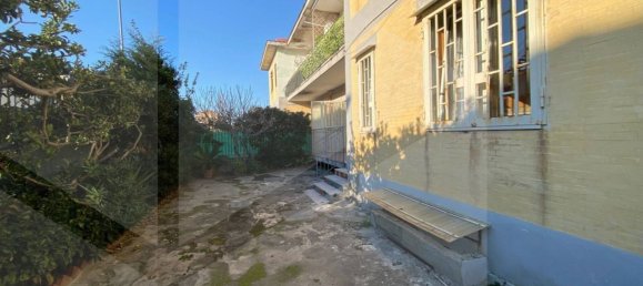 2 Schlafzimmer Wohnung in Pozzuoli, Italy, Nr. 17333 11