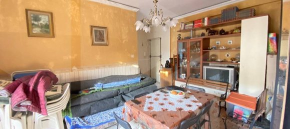 2 Schlafzimmer Wohnung in Pozzuoli, Italy, Nr. 17333 12