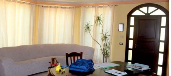 6 rooms Apartment in Trapani, Italy No. 214029 18