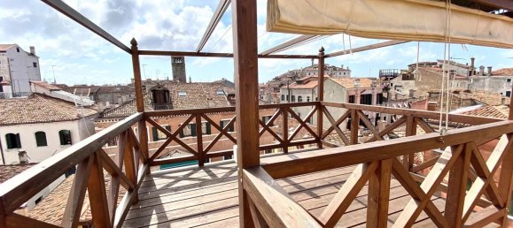 1 bedroom Penthouse in Venice, Italy No. 53101 12