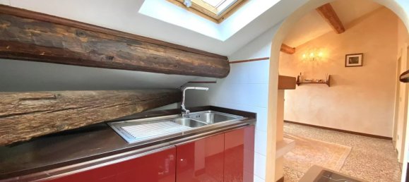 1 bedroom Penthouse in Venice, Italy No. 53101 30