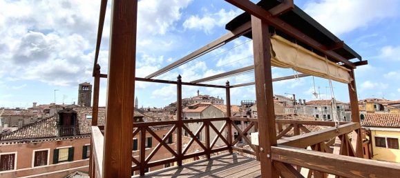 1 bedroom Penthouse in Venice, Italy No. 53101 11