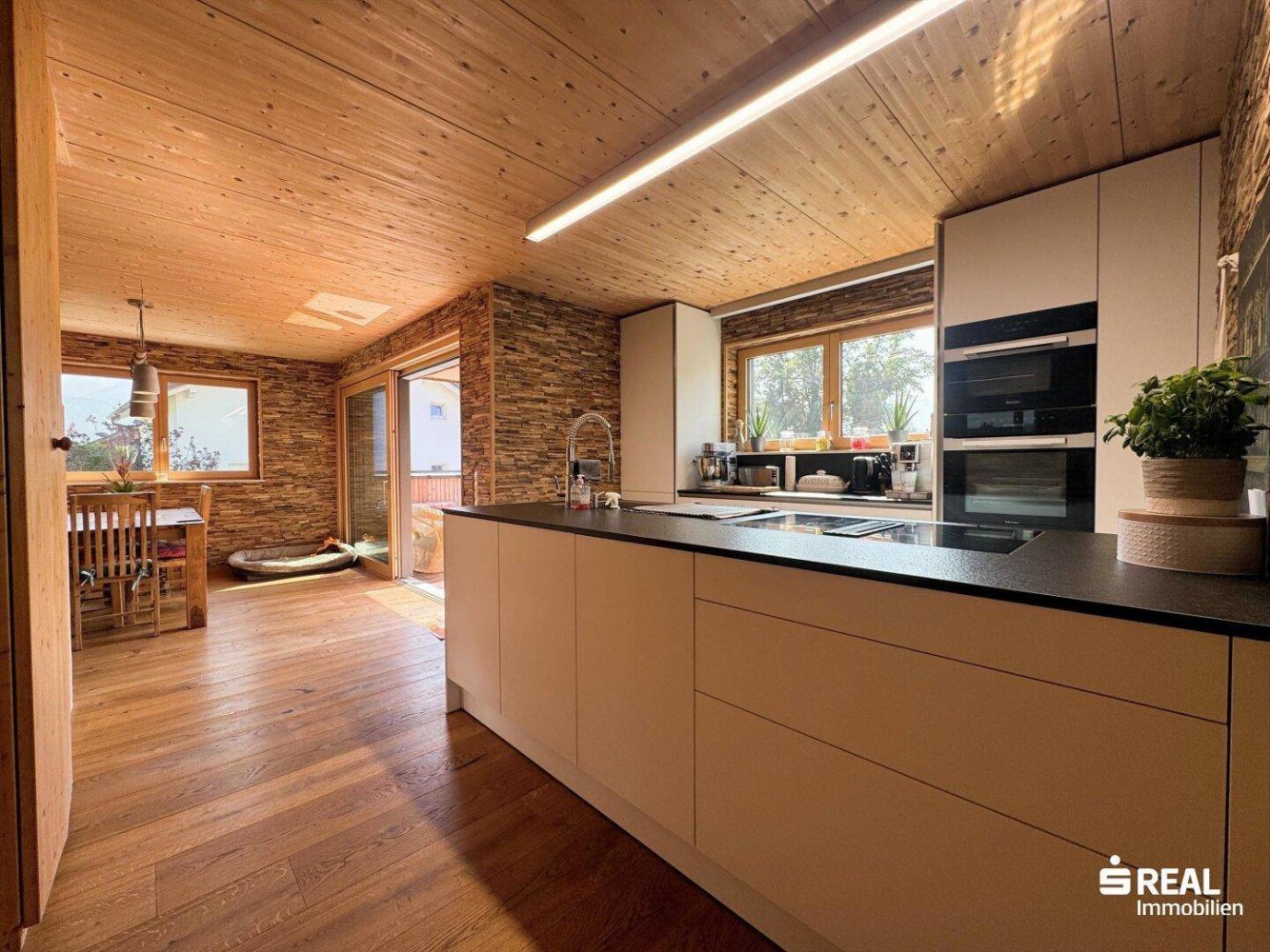 4 rooms House in Schlins, Austria No. 232666