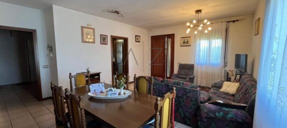 6 rooms House in Castelfranco Veneto, Italy No. 274711 8