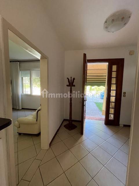 1 bedroom Apartment in Cadoneghe, Italy No. 358530