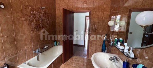 3 Schlafzimmer Villa in Civitella del Tronto, Italy, Nr. 345343 12