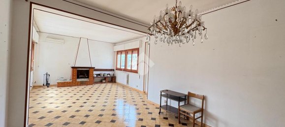 4 rooms Apartment in Palermo, Italy No. 1753 13