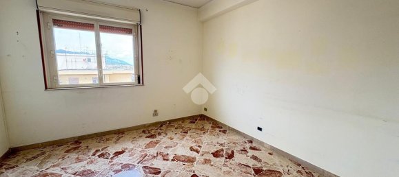 4 rooms Apartment in Palermo, Italy No. 1753 20