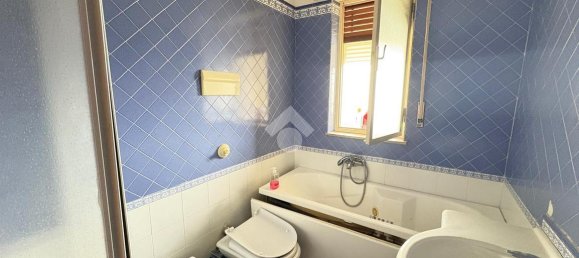 4 rooms Apartment in Palermo, Italy No. 1753 24