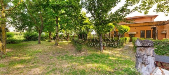 4 rooms House in Fabbrico, Italy No. 147420 5