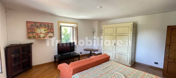 2 غرف نوم شقة في Pistoia, Italy رقم 227248 11