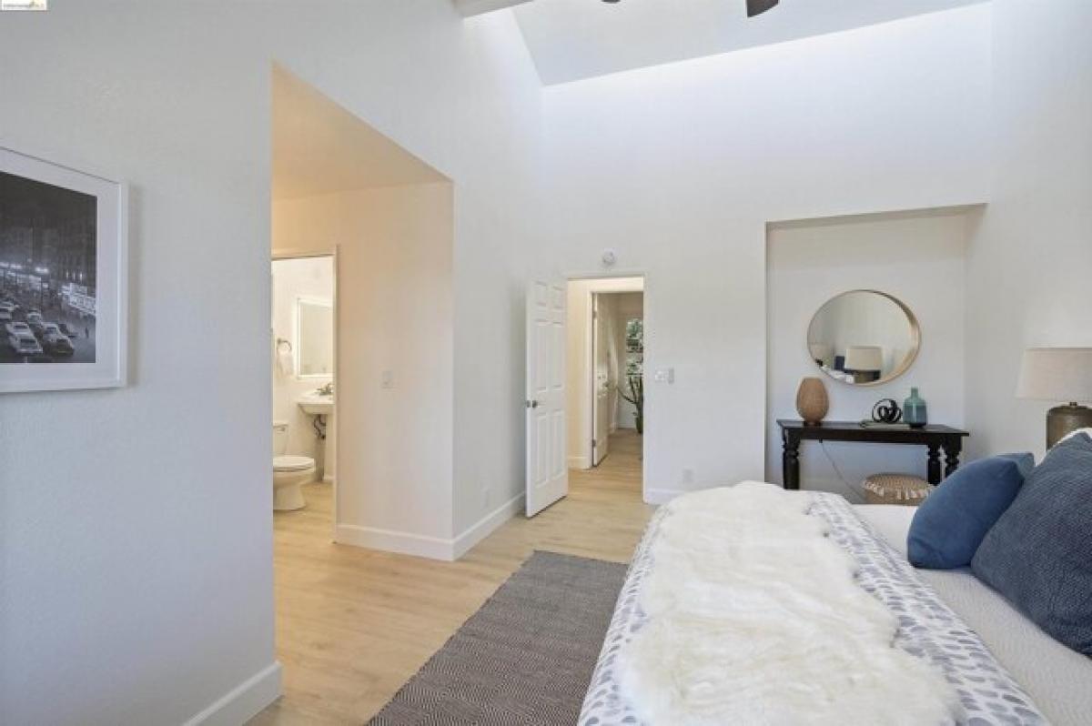 2 bedrooms House in El Sobrante, USA No. 371214