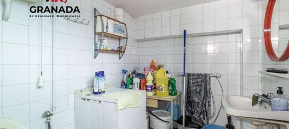 3 bedrooms House in Huetor Vega, Spain No. 104990 10