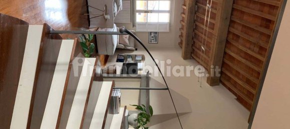 Ático de 2 dormitorios en Lucca, Italy No. 51053 35