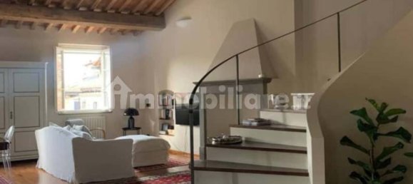 Ático de 2 dormitorios en Lucca, Italy No. 51053 32