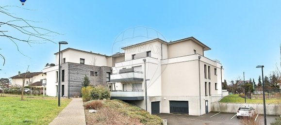 2 bedrooms Apartment in Village-Neuf, France No. 62996 2