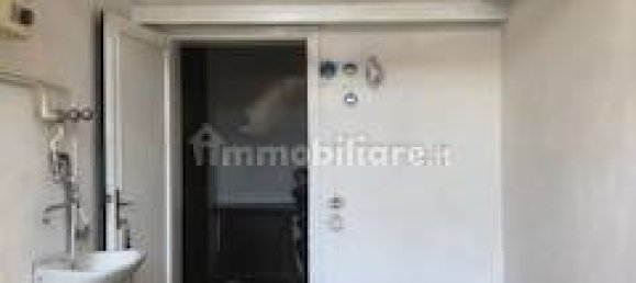 10m² Warehouse in Florence, Italy No. 39780 3