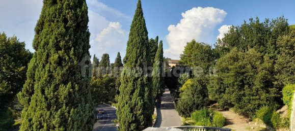 10m² Warehouse in Florence, Italy No. 39780 24