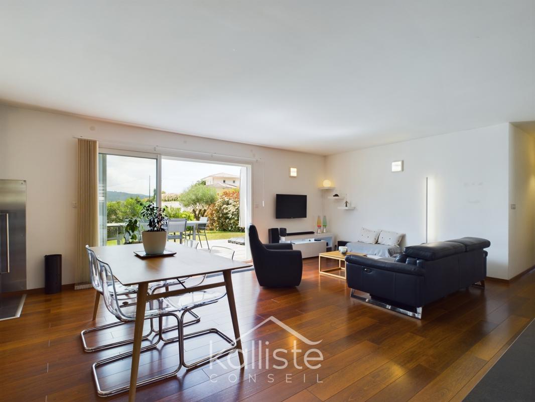 4 bedrooms Villa in Bastelicaccia, France No. 76504