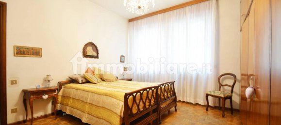 4 bedrooms Apartment in Vicenza, Italy No. 279957 9