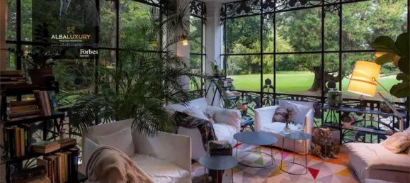 6 bedrooms Villa in Treviso, Italy No. 738 8