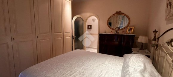 1 bedroom Apartment in Naples, Italy No. 32871 8