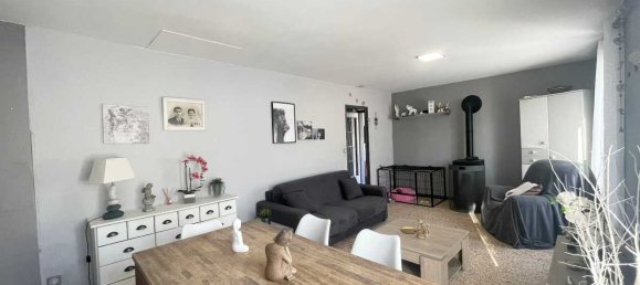 3 bedrooms Villa in Robion, France No. 197545 3