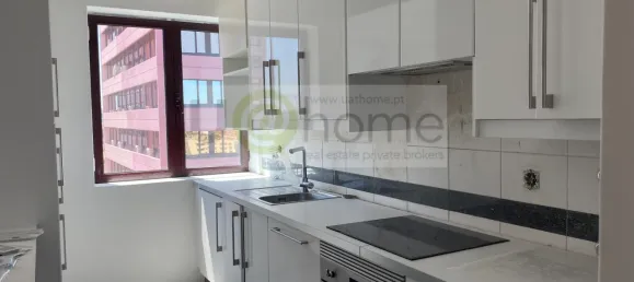 Apartamento de 2 dormitorios en Lisbon, Portugal No. 140217 11