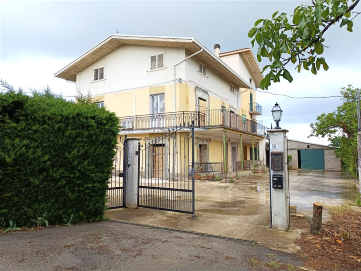 6 Schlafzimmer Villa in Crecchio, Italy, Nr. 281575