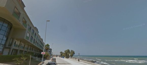 Propriété commerciale à Bari, Italy 67m² No. 348367 8