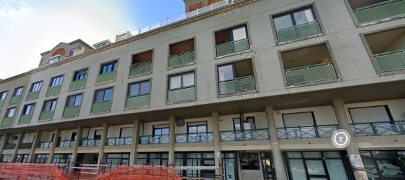 Propriété commerciale à Bari, Italy 67m² No. 348367 2