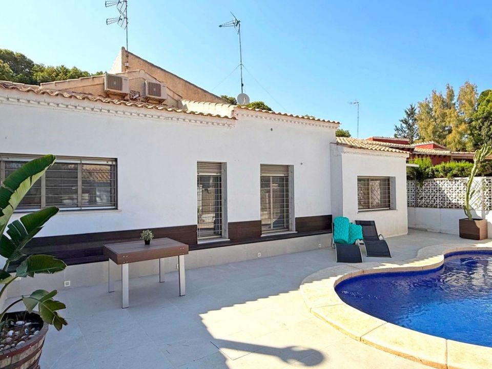 4 chambres Villa à Alicante, Spain No. 256508