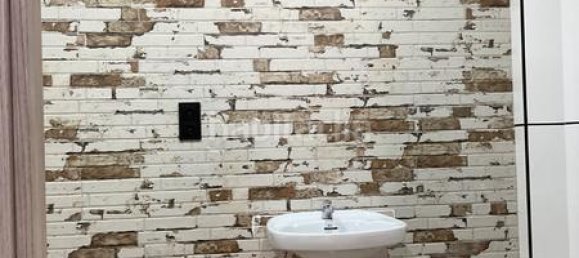 105m² Commercial property in Alcala de Henares, Spain No. 174104 4