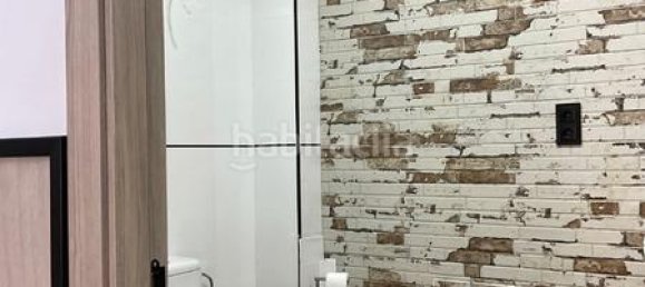 105m² Commercial property in Alcala de Henares, Spain No. 174104 2