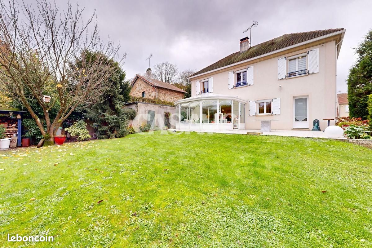 4 bedrooms House in Saint-Brice-sous-Foret, France No. 291491