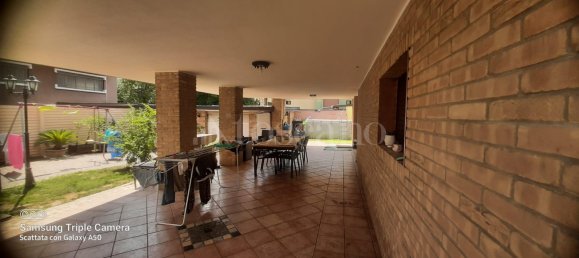 7-salle Villa à Busto Arsizio, Italy No. 328594 3