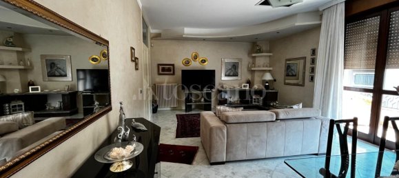 7-salle Villa à Busto Arsizio, Italy No. 328594 7