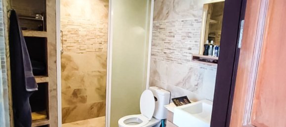 2 bedrooms Condo in Pattaya, Thailand No. 12181 8