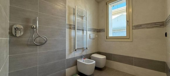 5 rooms Villa in Comezzano Cizzago, Italy No. 173337 8