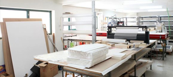 897m² Property in Athens, Greece No. 7835 7