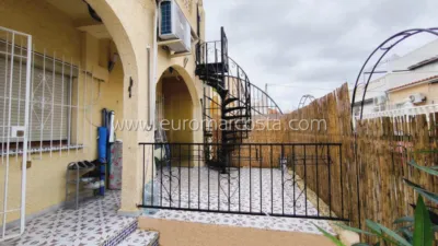 2 bedrooms House in San Fulgencio, Spain No. 93155