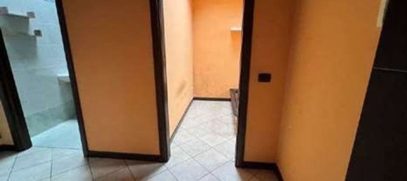 3-salle Appartement à Rho, Italy No. 290535 13