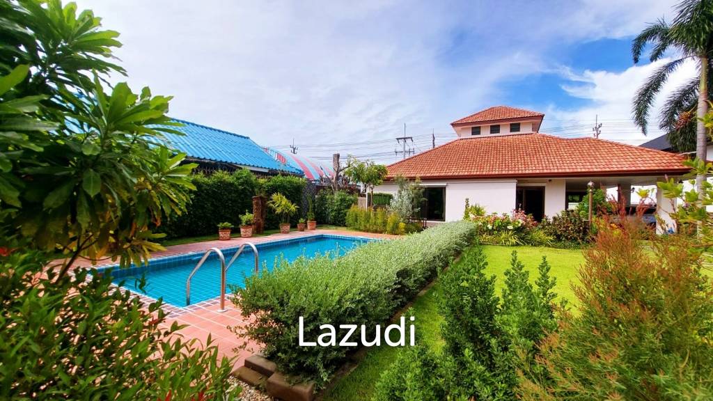 3 bedrooms Villa in Pattaya, Thailand No. 14929