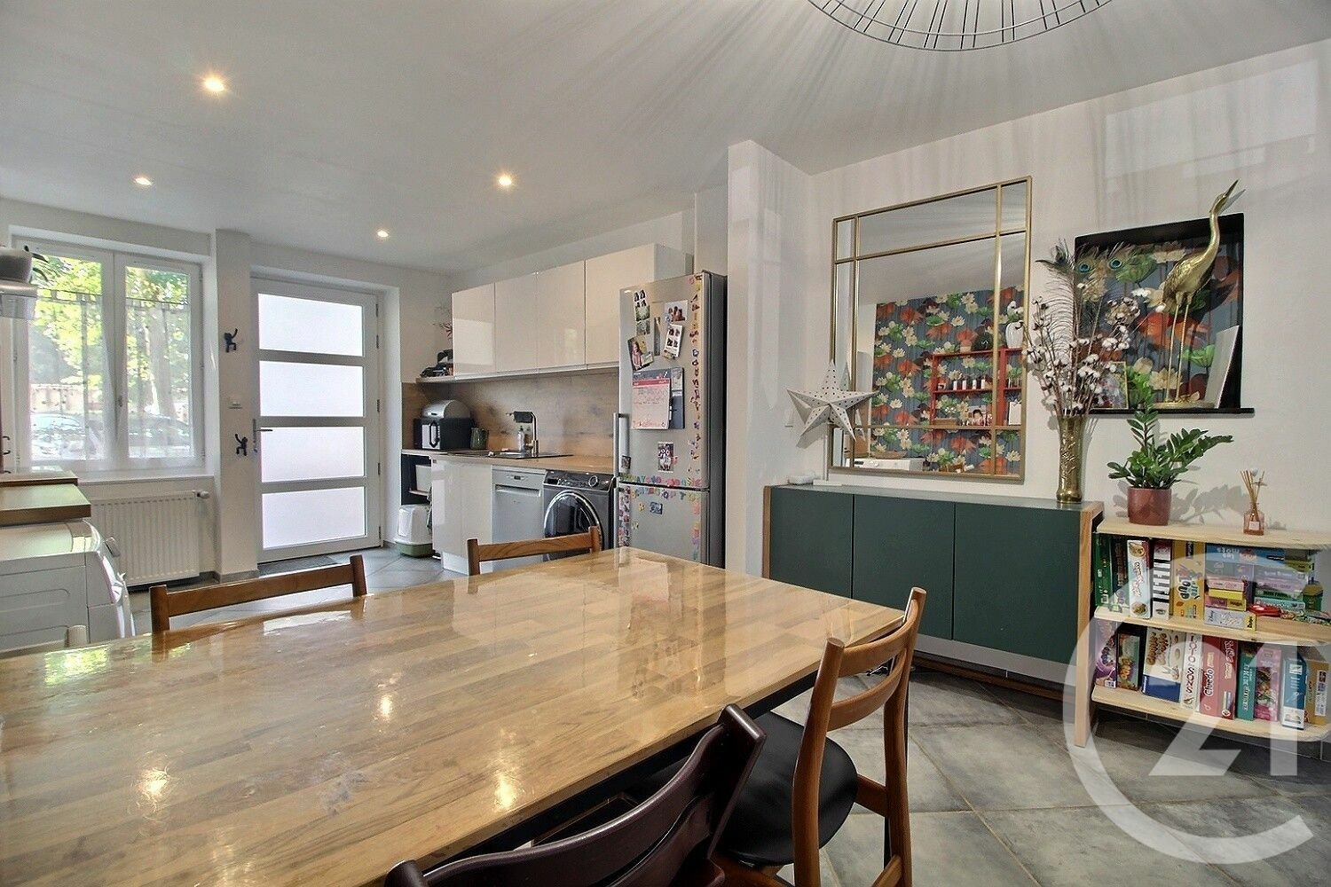 3 chambres Maison à Montluel, France No. 321309